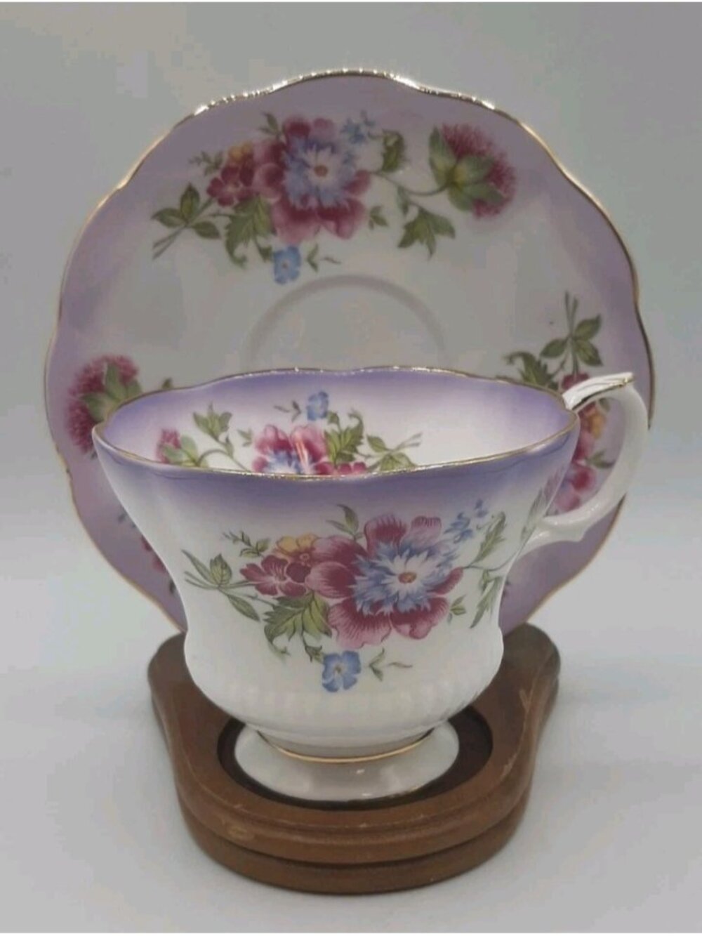 Vintage Royal Albert Reflection Series Fine Bone China Teacup Saucer Mauve Pink
